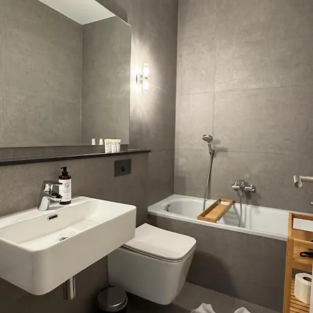 Lägenhet Nooqa - Living Collection - Parkplatz, Smart Tv, Kueche, Voll Ausgestattet Duisburg