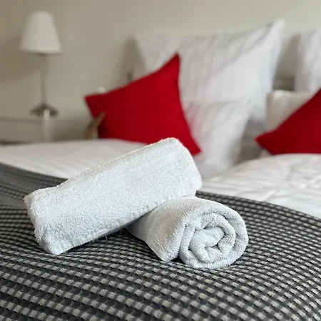 Daire Nooqa - Living Collection - Parkplatz, Smart Tv, Kueche, Voll Ausgestattet Duisburg