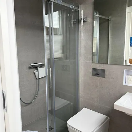 شقة Nooqa - Living Collection - Parkplatz, Smart Tv, Kueche, Voll Ausgestattet