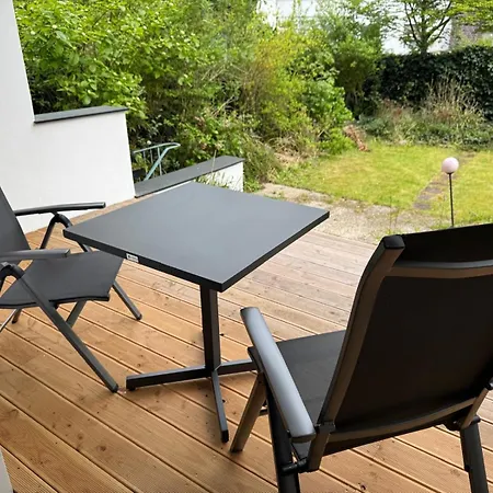 公寓 Nooqa - Living Collection - Parkplatz, Smart Tv, Kueche, Voll Ausgestattet *