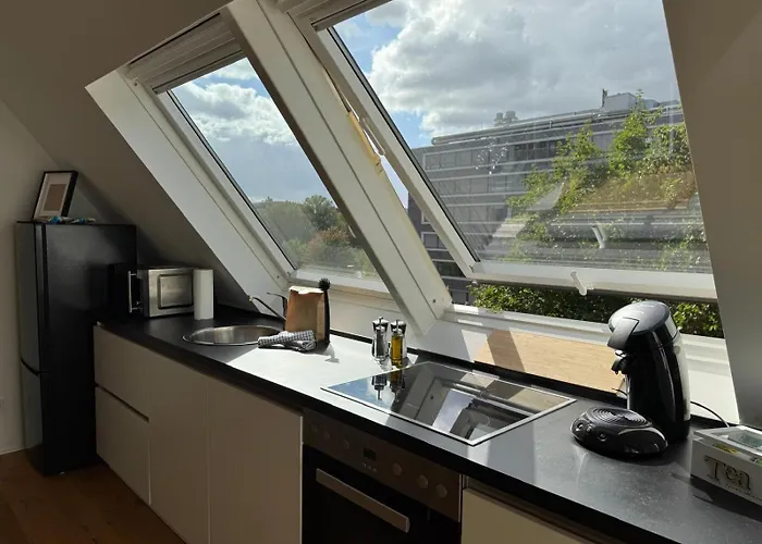 Nooqa - Living Collection - Parkplatz, Smart Tv, Kueche, Voll Ausgestattet * Duisburgo