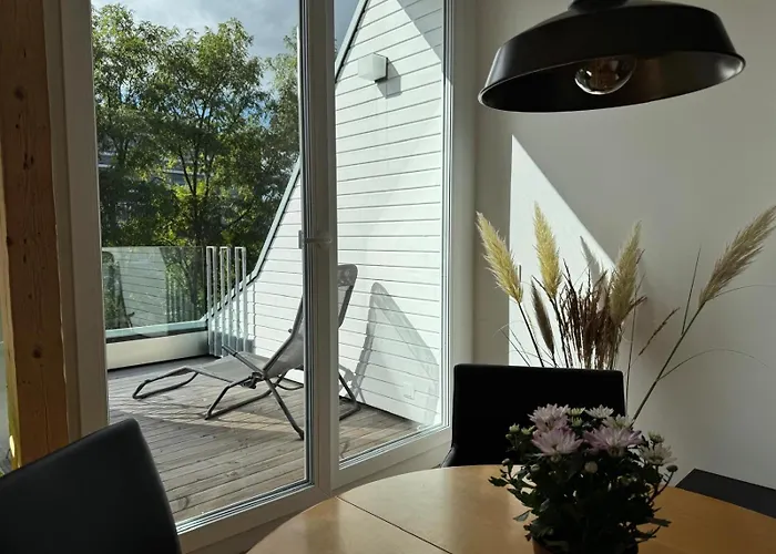 Apartamento Nooqa - Living Collection - Parkplatz, Smart Tv, Kueche, Voll Ausgestattet Duisburgo