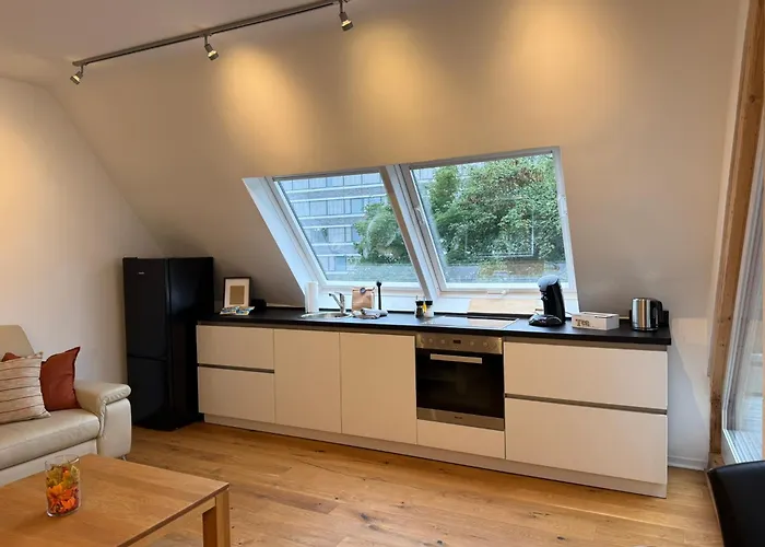 Nooqa - Living Collection - Parkplatz, Smart Tv, Kueche, Voll Ausgestattet * Duisburgo