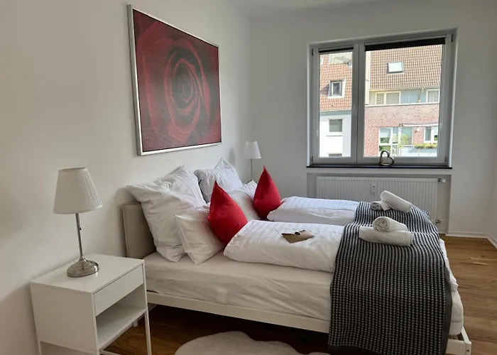 Nooqa - Living Collection - Parkplatz, Smart Tv, Kueche, Voll Ausgestattet Duisburgo