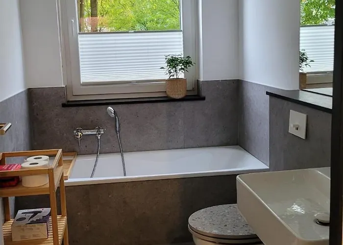 Nooqa - Living Collection - Parkplatz, Smart Tv, Kueche, Voll Ausgestattet Appartamento Duisburgo